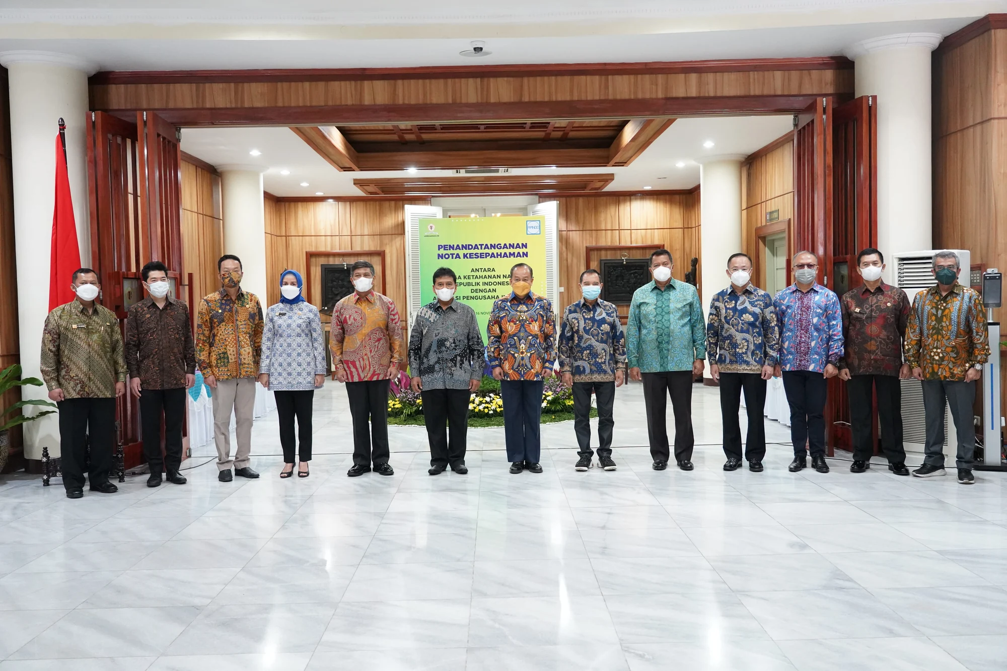 LAPORAN TAHUNAN APINDO Kabupaten Bekasi 2021